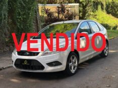 FORD FOCUS 1.6 2012/2012 ESTAÇÃO DO CARRO ESTRELA / Carros no Vale