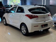 HYUNDAI HB20 1.0 COMFORT PLUS 2013/2014 JM AUTOMÓVEIS VENÂNCIO AIRES / Carros no Vale