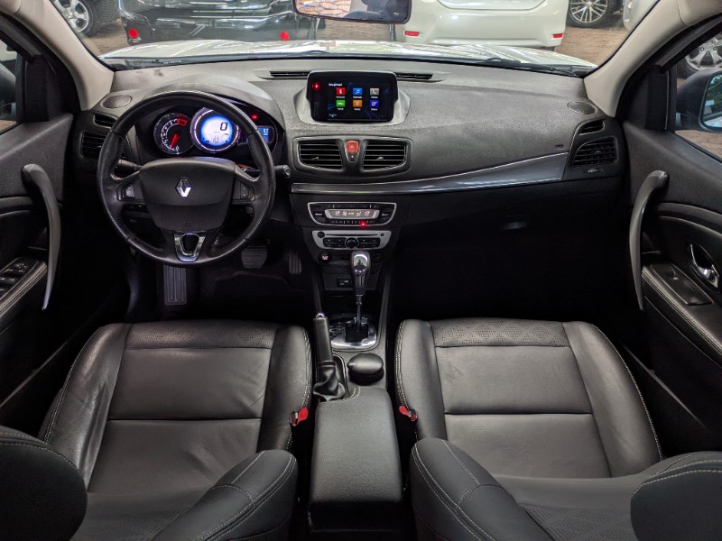 RENAULT FLUENCE 2.0 DYNAMIQUE PLUS 16V FLEX 4P AUTOMÁTICO 2017/2018 RICARDO VEÍCULOS TEUTÔNIA / Carros no Vale RENAULT FLUENCE 2.0 DYNAMIQUE PLUS 16V FLEX 4P AUTOMÁTICO 2017/2018 RICARDO VEÍCULOS TEUTÔNIA / Carros no Vale