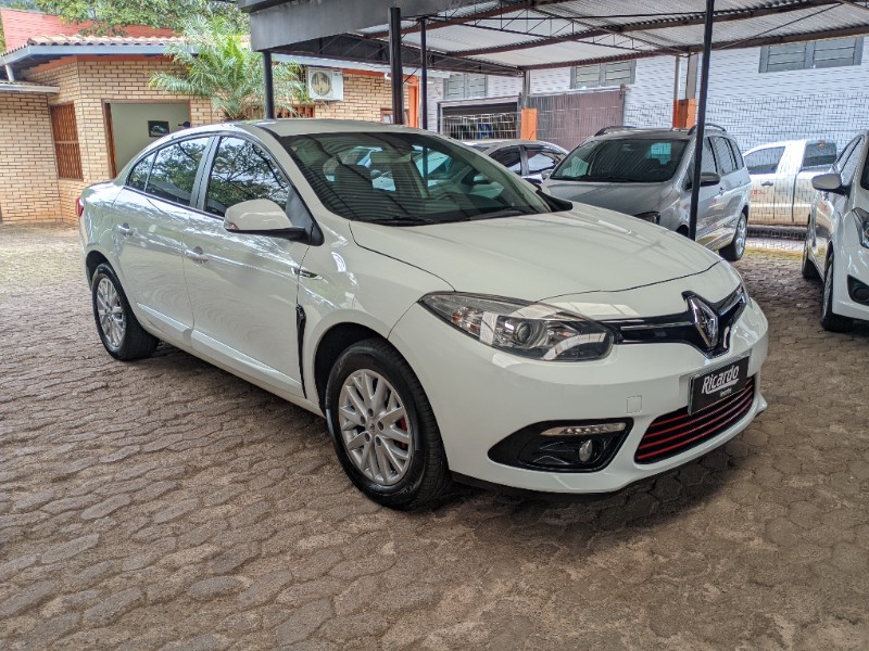 RENAULT FLUENCE 2.0 DYNAMIQUE PLUS 16V FLEX 4P AUTOMÁTICO 2017/2018 RICARDO VEÍCULOS TEUTÔNIA / Carros no Vale RENAULT FLUENCE 2.0 DYNAMIQUE PLUS 16V FLEX 4P AUTOMÁTICO 2017/2018 RICARDO VEÍCULOS TEUTÔNIA / Carros no Vale