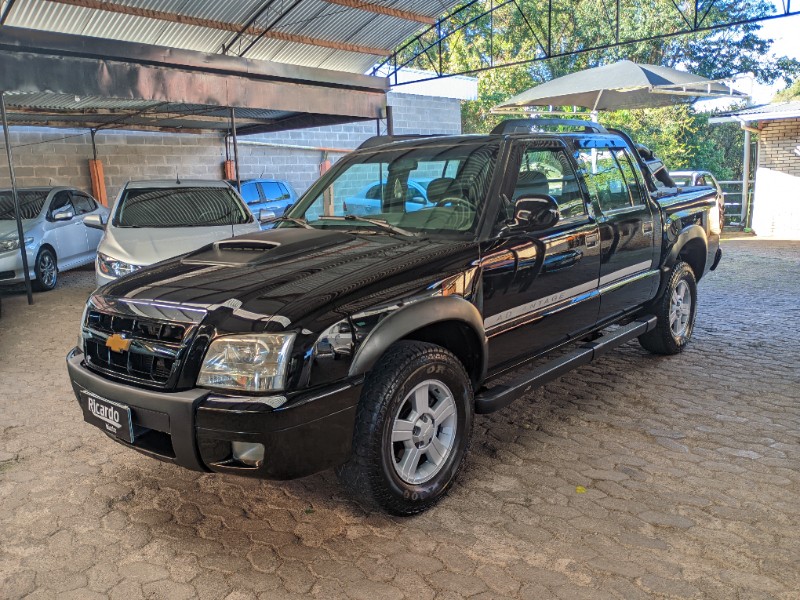 CHEVROLET S10 2.4 ADVANTAGE 4X2 CD 16V 2010/2011 RICARDO VEÍCULOS TEUTÔNIA / Carros no Vale
