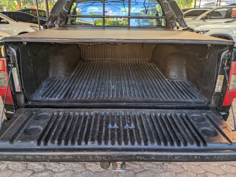 CHEVROLET S10 2.4 ADVANTAGE 4X2 CD 16V 2010/2011 RICARDO VEÍCULOS TEUTÔNIA / Carros no Vale