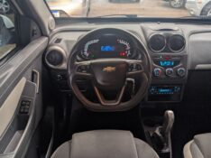 CHEVROLET AGILE LTZ 1.4 MPFI 8V FLEXPOWER 5P 2013/2014 RICARDO VEÍCULOS TEUTÔNIA / Carros no Vale