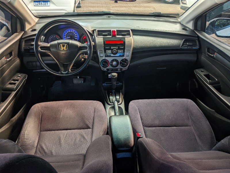 HONDA CITY 1.5 LX 16V FLEX 4P AUTOMÁTICO 2012/2013 RICARDO VEÍCULOS TEUTÔNIA / Carros no Vale