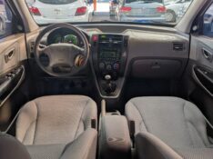 HYUNDAI TUCSON 2.0 GLS 2011/2012 RICARDO VEÍCULOS TEUTÔNIA / Carros no Vale