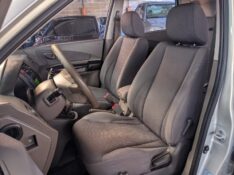 HYUNDAI TUCSON 2.0 GLS 2011/2012 RICARDO VEÍCULOS TEUTÔNIA / Carros no Vale