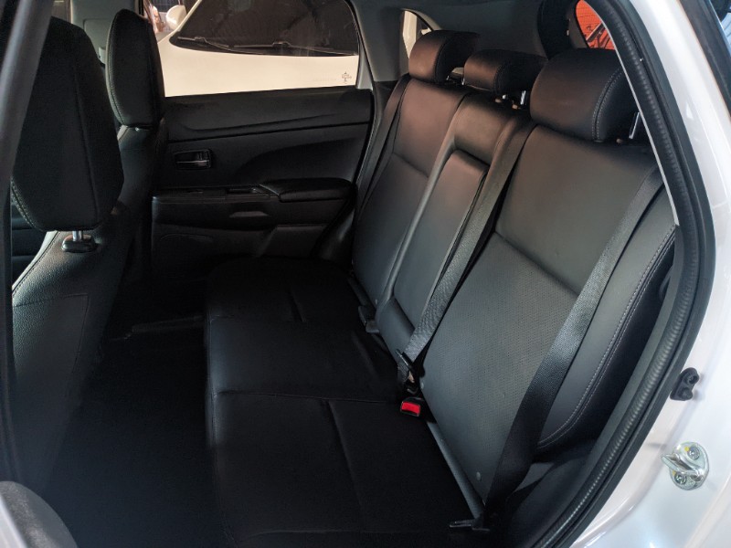 MITSUBISHI ASX 2.0 AWD 16V FLEX 4P AUTOMÁTICO 2017/2018 RICARDO VEÍCULOS TEUTÔNIA / Carros no Vale MITSUBISHI ASX 2.0 AWD 16V FLEX 4P AUTOMÁTICO 2017/2018 RICARDO VEÍCULOS TEUTÔNIA / Carros no Vale