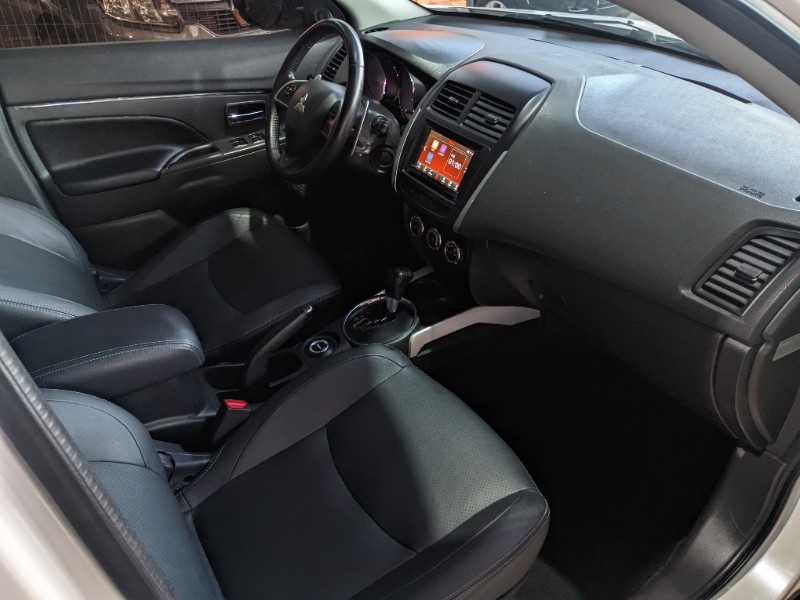 MITSUBISHI ASX 2.0 AWD 16V FLEX 4P AUTOMÁTICO 2017/2018 RICARDO VEÍCULOS TEUTÔNIA / Carros no Vale MITSUBISHI ASX 2.0 AWD 16V FLEX 4P AUTOMÁTICO 2017/2018 RICARDO VEÍCULOS TEUTÔNIA / Carros no Vale