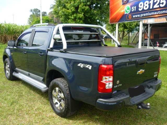 CHEVROLET S-10 PICK-UP LT 2.8 TDI 4X4 CD DIESEL AUT 2016/2017 PREMIUM AUTOMÓVEIS ARROIO DO MEIO / Carros no Vale CHEVROLET S-10 PICK-UP LT 2.8 TDI 4X4 CD DIESEL AUT 2016/2017 PREMIUM AUTOMÓVEIS ARROIO DO MEIO / Carros no Vale