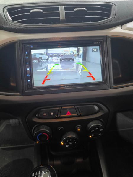 CHEVROLET ONIX 1.0 2018/2018 TIAGO AUTOMÓVEIS VENÂNCIO AIRES / Carros no Vale