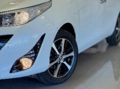 TOYOTA YARIS HATCH XLS 1.5 CVT 2019/2019 MALAGGI VEÍCULOS ENCANTADO / Carros no Vale