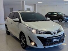 TOYOTA YARIS HATCH XLS 1.5 CVT 2019/2019 MALAGGI VEÍCULOS ENCANTADO / Carros no Vale
