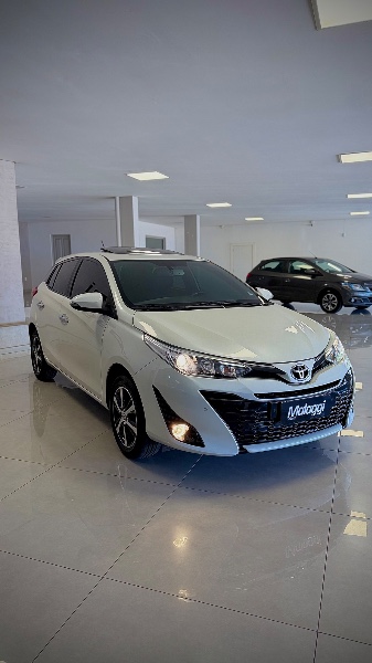 TOYOTA YARIS HATCH XLS 1.5 CVT 2019/2019 MALAGGI VEÍCULOS ENCANTADO / Carros no Vale TOYOTA YARIS HATCH XLS 1.5 CVT 2019/2019 MALAGGI VEÍCULOS ENCANTADO / Carros no Vale