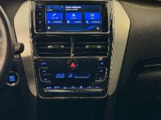 TOYOTA YARIS HATCH XLS 1.5 CVT 2019/2019 MALAGGI VEÍCULOS ENCANTADO / Carros no Vale