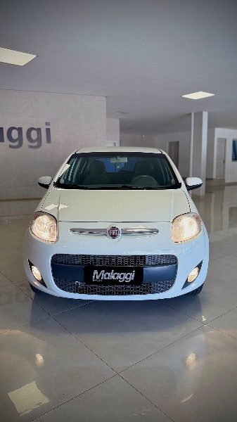 FIAT PALIO 1.0 MPI ATTRACTIVE 8V FLEX 4P MANUAL 2012/2013 MALAGGI VEÍCULOS ENCANTADO / Carros no Vale