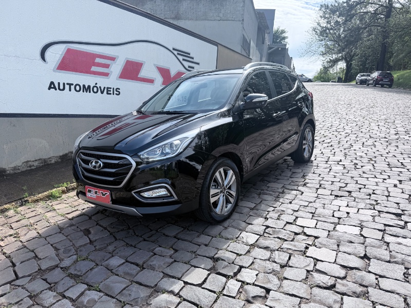 HYUNDAI IX 35 2.0 2017/2017 ELY AUTOMÓVEIS LAJEADO / Carros no Vale HYUNDAI IX 35 2.0 2017/2017 ELY AUTOMÓVEIS LAJEADO / Carros no Vale