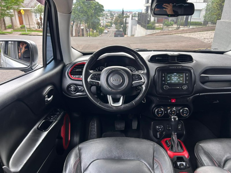 JEEP RENEGADE TRAILHAWK 2.0 4X4 TB DIESEL AUT 2016/2016 LS MULTIMARCAS VENÂNCIO AIRES / Carros no Vale JEEP RENEGADE TRAILHAWK 2.0 4X4 TB DIESEL AUT 2016/2016 LS MULTIMARCAS VENÂNCIO AIRES / Carros no Vale