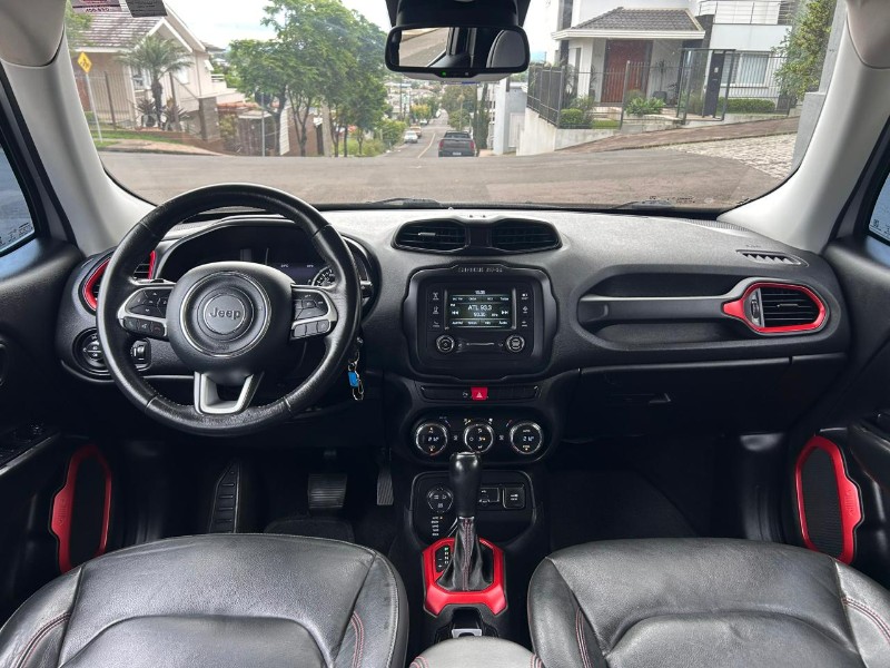 JEEP RENEGADE TRAILHAWK 2.0 4X4 TB DIESEL AUT 2016/2016 LS MULTIMARCAS VENÂNCIO AIRES / Carros no Vale JEEP RENEGADE TRAILHAWK 2.0 4X4 TB DIESEL AUT 2016/2016 LS MULTIMARCAS VENÂNCIO AIRES / Carros no Vale