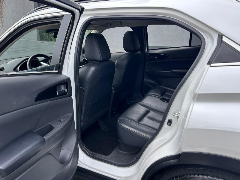 MITSUBISHI ECLIPSE CROSS HPE-S AWC SPORT 2020/2020 LS MULTIMARCAS VENÂNCIO AIRES / Carros no Vale