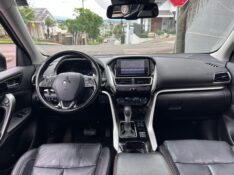 MITSUBISHI ECLIPSE CROSS HPE-S AWC SPORT 2020/2020 LS MULTIMARCAS VENÂNCIO AIRES / Carros no Vale