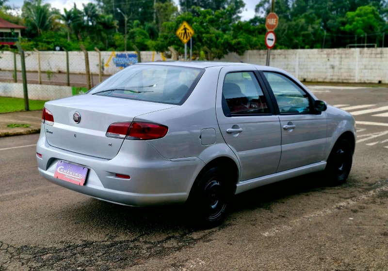 FIAT SIENA 1.0 EL 8V 2009/2010 CRUZEIRO MULTIMARCAS CRUZEIRO DO SUL / Carros no Vale