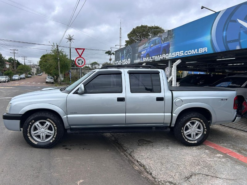 CHEVROLET S10 COLINA 4X4 CABINE DUPLA 2.8 TURBO ELECTRONIC 12V 2007/2007 LS MULTIMARCAS VENÂNCIO AIRES / Carros no Vale