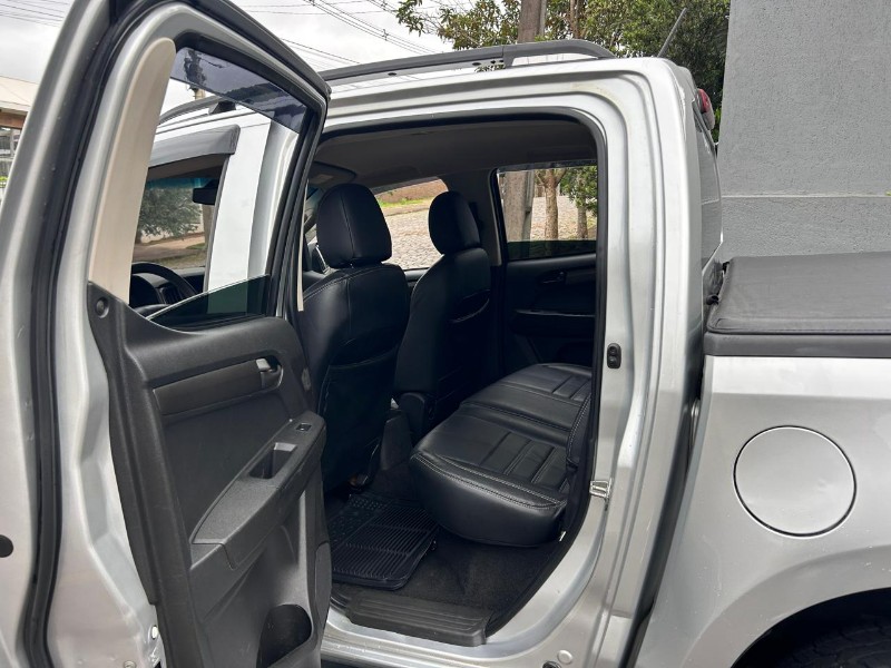 CHEVROLET S-10 PICK-UP LS 2.8 TDI 4X4 CD DIES MEC. 2021/2021 LS MULTIMARCAS VENÂNCIO AIRES / Carros no Vale CHEVROLET S-10 PICK-UP LS 2.8 TDI 4X4 CD DIES MEC. 2021/2021 LS MULTIMARCAS VENÂNCIO AIRES / Carros no Vale