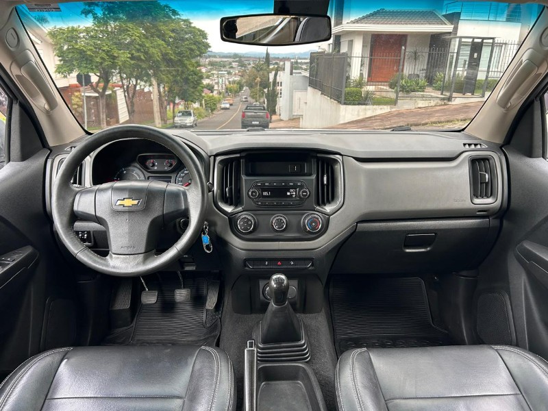 CHEVROLET S-10 PICK-UP LS 2.8 TDI 4X4 CD DIES MEC. 2021/2021 LS MULTIMARCAS VENÂNCIO AIRES / Carros no Vale CHEVROLET S-10 PICK-UP LS 2.8 TDI 4X4 CD DIES MEC. 2021/2021 LS MULTIMARCAS VENÂNCIO AIRES / Carros no Vale