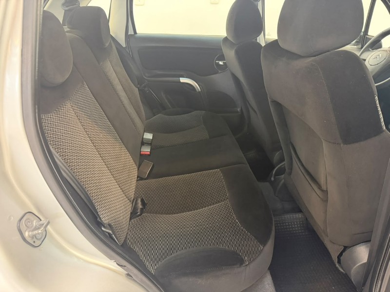 CITROEN C3 EXCLUSIVE 1.6 2011/2011 LUCAS AUTOMÓVEIS BOM RETIRO DO SUL / Carros no Vale