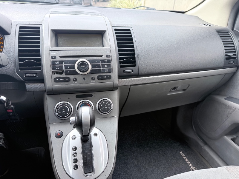 NISSAN SENTRA 2.0 - 2009