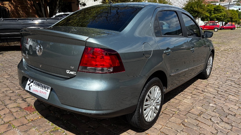 VOLKSWAGEN VOYAGE 1.6 COMFORTLINE - 2010