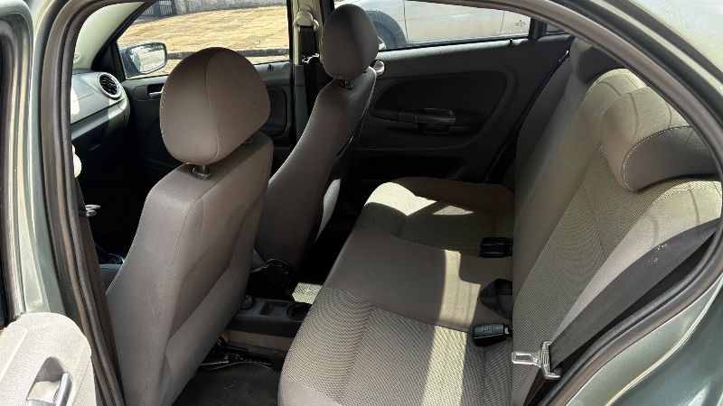 VOLKSWAGEN VOYAGE 1.6 COMFORTLINE - 2010