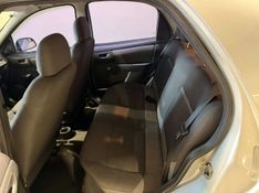 Chevrolet Celta 1.0 Lt 2012/2013 SIM VEÍCULOS PORTO ALEGRE / Carros no Vale
