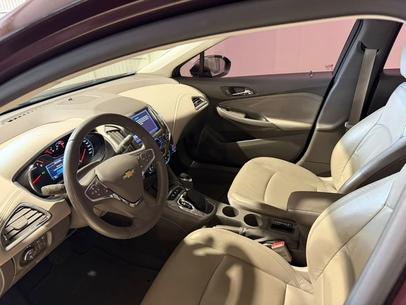 Chevrolet Chev Cruze Ltz Nb 2017/2017 SIM VEÍCULOS PORTO ALEGRE / Carros no Vale Chevrolet Chev Cruze Ltz Nb 2017/2017 SIM VEÍCULOS PORTO ALEGRE / Carros no Vale