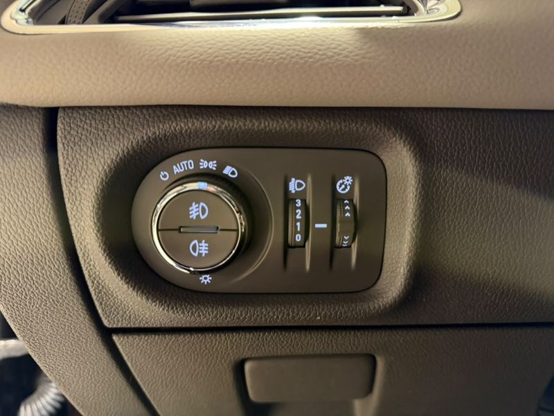 Chevrolet Chev Cruze Ltz Nb 2017/2017 SIM VEÍCULOS PORTO ALEGRE / Carros no Vale Chevrolet Chev Cruze Ltz Nb 2017/2017 SIM VEÍCULOS PORTO ALEGRE / Carros no Vale