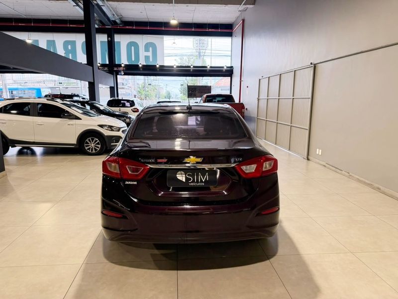 Chevrolet Chev Cruze Ltz Nb 2017/2017 SIM VEÍCULOS PORTO ALEGRE / Carros no Vale Chevrolet Chev Cruze Ltz Nb 2017/2017 SIM VEÍCULOS PORTO ALEGRE / Carros no Vale