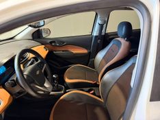 Chevrolet Onix 1.4 Active 2017/2018 SIM VEÍCULOS PORTO ALEGRE / Carros no Vale