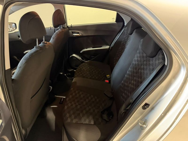 Hyundai Hb20 1.6a Comf 2015/2016 SIM VEÍCULOS PORTO ALEGRE / Carros no Vale Hyundai Hb20 1.6a Comf 2015/2016 SIM VEÍCULOS PORTO ALEGRE / Carros no Vale