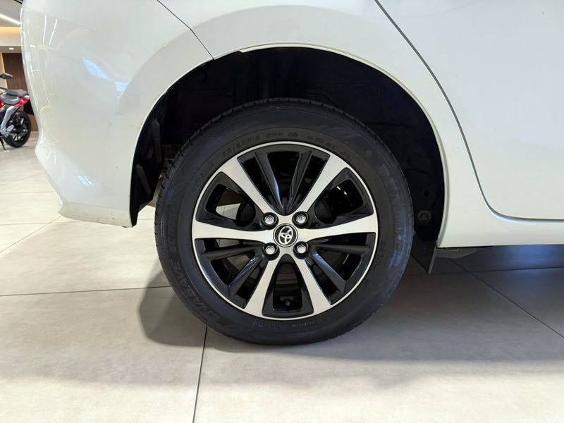 Toyota Yaris 1.5 16v Xs Connect Multidrive 2020/2020 SIM VEÍCULOS PORTO ALEGRE / Carros no Vale