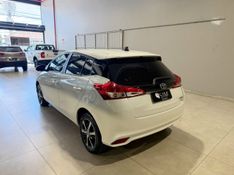 Toyota Yaris 1.5 16v Xs Connect Multidrive 2020/2020 SIM VEÍCULOS PORTO ALEGRE / Carros no Vale