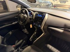 Toyota Yaris Hb Xl 13 2018/2019 SIM VEÍCULOS PORTO ALEGRE / Carros no Vale