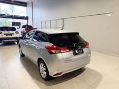 Toyota Yaris Hb Xl 13 2018/2019 SIM VEÍCULOS PORTO ALEGRE / Carros no Vale