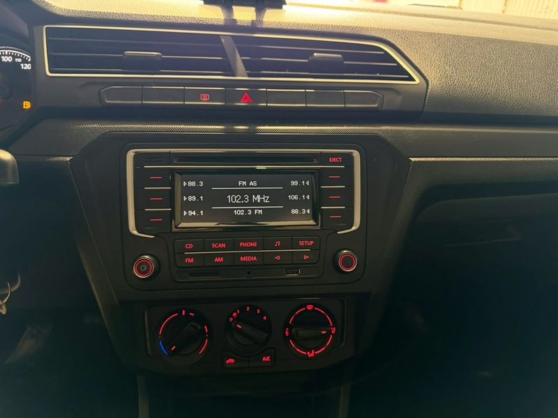 Volkswagen Gol 1.0 12v 2021/2022 SIM VEÍCULOS PORTO ALEGRE / Carros no Vale Volkswagen Gol 1.0 12v 2021/2022 SIM VEÍCULOS PORTO ALEGRE / Carros no Vale