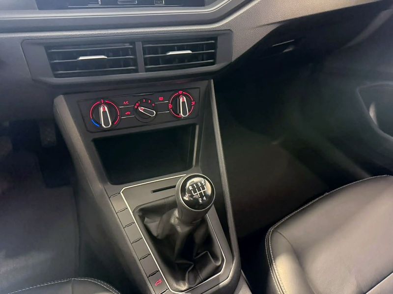 Volkswagen Polo 1.6 Msi Total 2019/2020 SIM VEÍCULOS PORTO ALEGRE / Carros no Vale