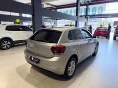 Volkswagen Polo 1.6 Msi Total 2019/2020 SIM VEÍCULOS PORTO ALEGRE / Carros no Vale