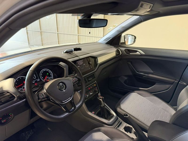 Volkswagen T-cross Comfortline 1.0 Tsi 2019/2020 SIM VEÍCULOS PORTO ALEGRE / Carros no Vale Volkswagen T-cross Comfortline 1.0 Tsi 2019/2020 SIM VEÍCULOS PORTO ALEGRE / Carros no Vale