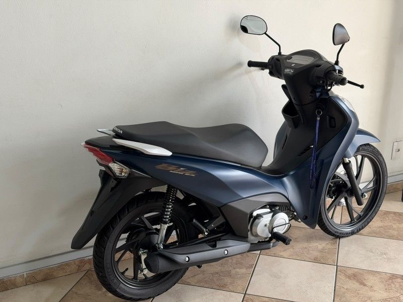 Honda Motos BIZ 125 EX 2025/2025 SUL SERRA MOTORS CAXIAS DO SUL / Carros no Vale