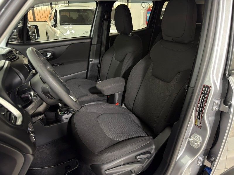 JEEP RENEGADE 2.0 16V MOAB 4X4 TURBO 2021/2021 SUL SERRA MOTORS CAXIAS DO SUL / Carros no Vale