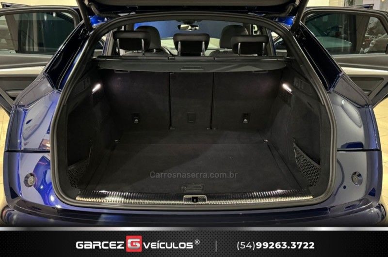 AUDI Q5 2.0 SPORTBACK S-LINE QUATTRO 2021/2022 GARCEZ VEÍCULOS BENTO GONÇALVES / Carros no Vale AUDI Q5 2.0 SPORTBACK S-LINE QUATTRO 2021/2022 GARCEZ VEÍCULOS BENTO GONÇALVES / Carros no Vale
