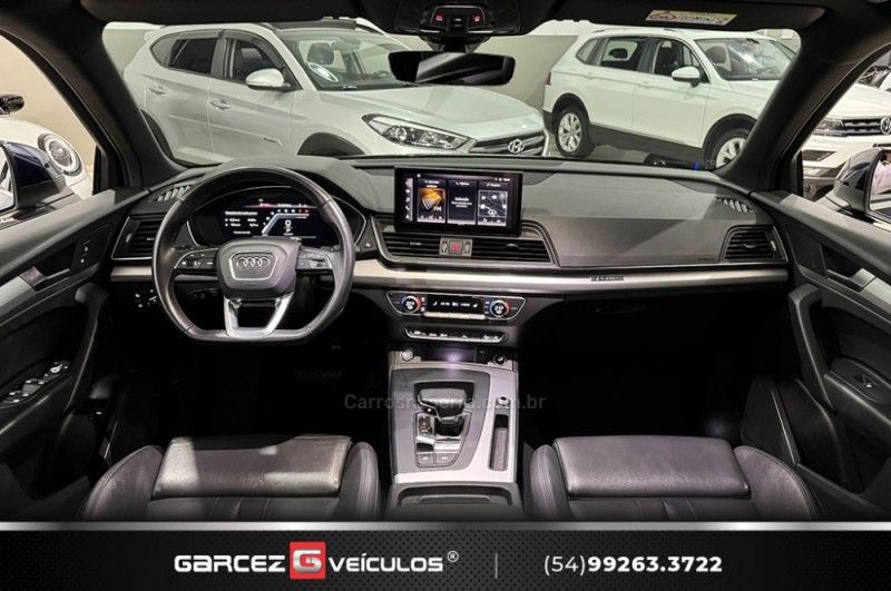 AUDI Q5 2.0 SPORTBACK S-LINE QUATTRO 2021/2022 GARCEZ VEÍCULOS BENTO GONÇALVES / Carros no Vale AUDI Q5 2.0 SPORTBACK S-LINE QUATTRO 2021/2022 GARCEZ VEÍCULOS BENTO GONÇALVES / Carros no Vale